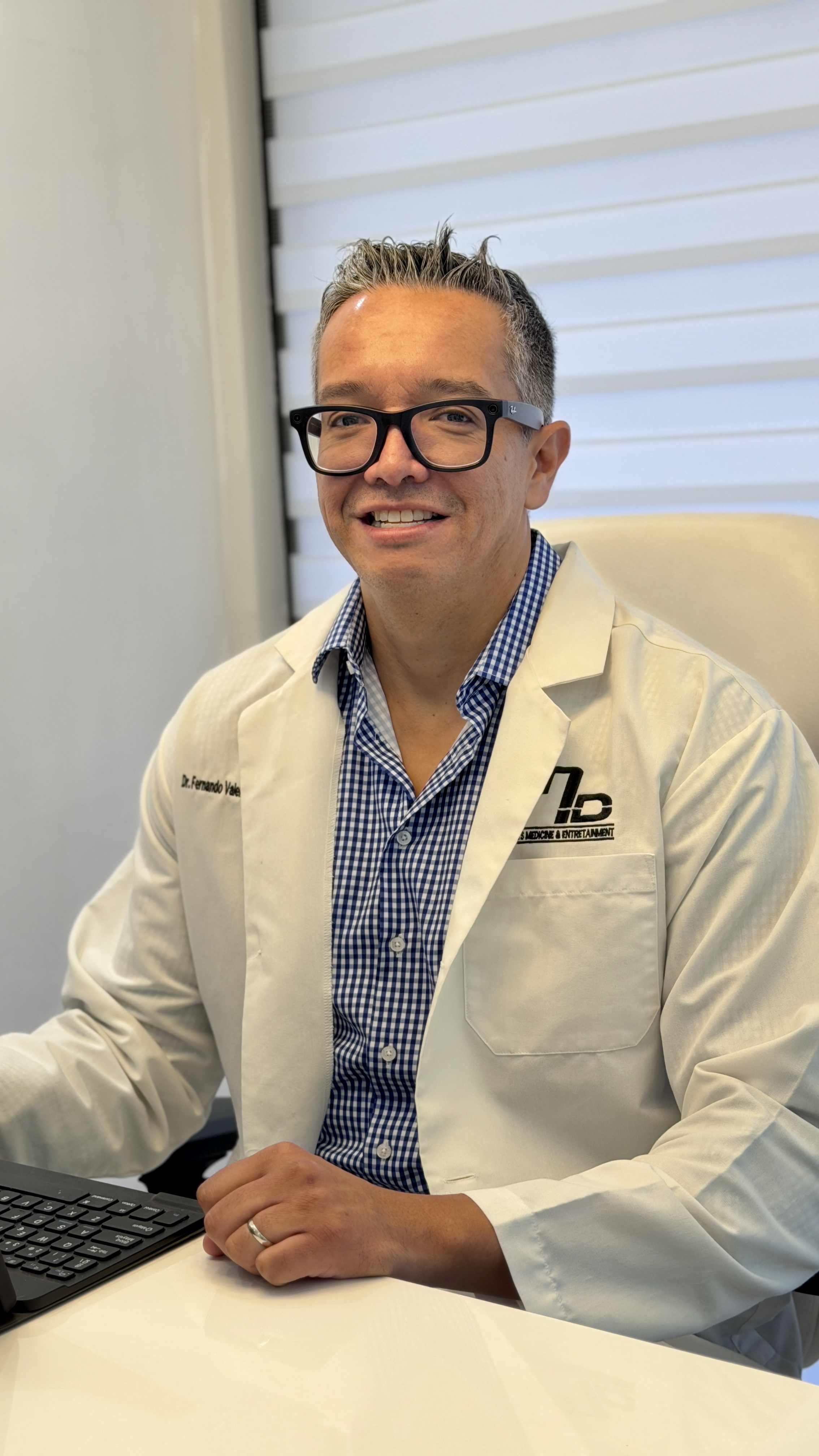 Dr. Fernando Valenzuela